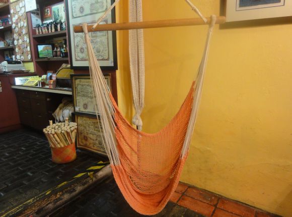 https://www.gpsmycity.com/img/art_item/4e7958c221b-hammocks.jpg