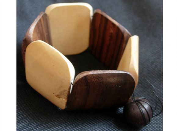 Ukrainian Jewelry (Carpathian Wooden Bracelets & Beaded Necklace)