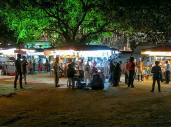 Chaupati Beach Food Stalls