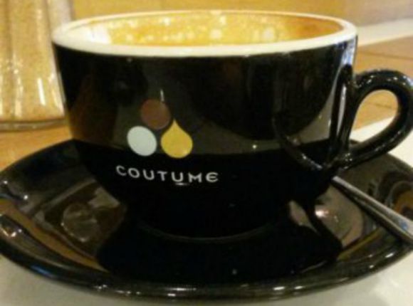 Focus On Paris: Un café noisette