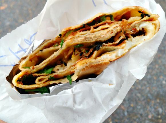 Pan Fried Pancakes ( Jianbing, 煎饼 )