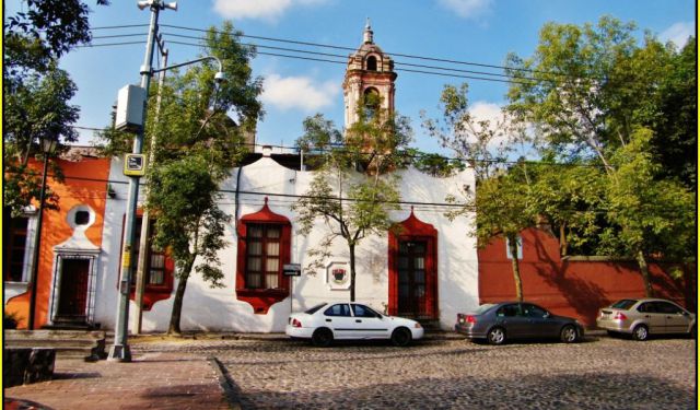 San Ángel Walk, Mexico City