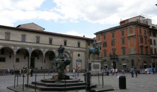 Indipendenza Walking Tour