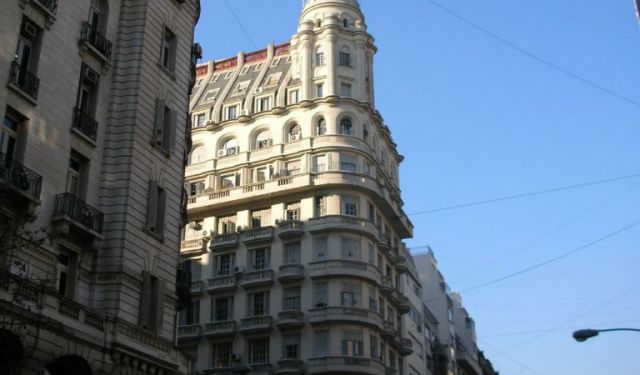 Avenidas Santa Fe and Callao Shopping, Buenos Aires