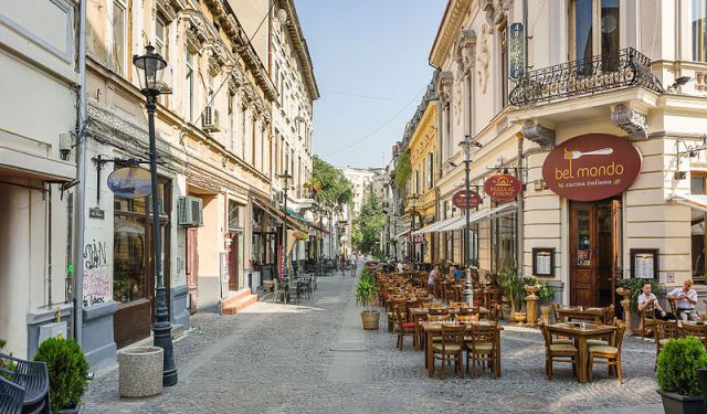 Lipscani Old Town Walk, Bucharest