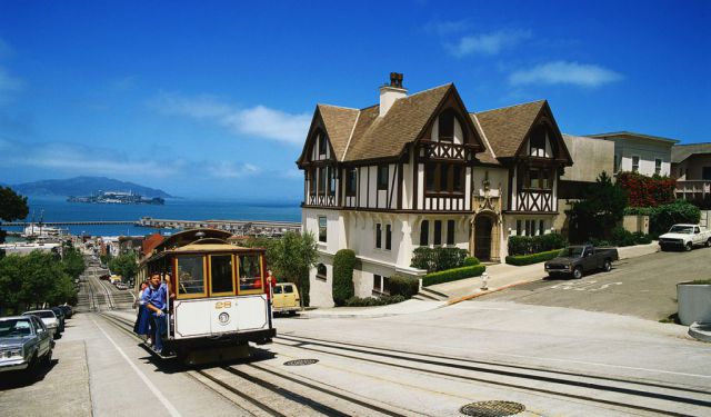 Russian Hill Walking Tour