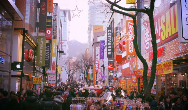 Myeong-dong Shopping Walk