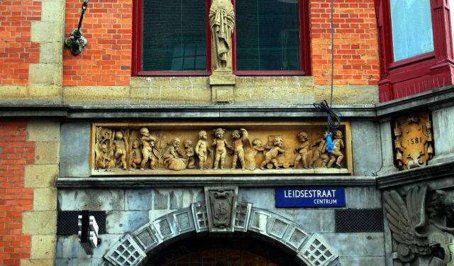 Kalverstraat and Leidsestraat Shopping