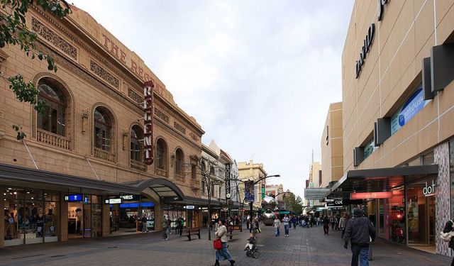 City Centre Shopping Walk