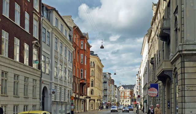 Bredgade Shopping and Antiques Hunting