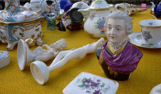 Falk Miksa Antiques Hunting