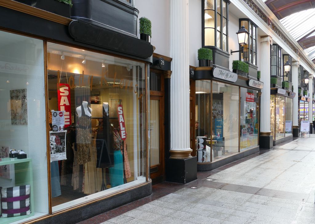 Clifton Village Shopping (Self Guided), Bristol, England