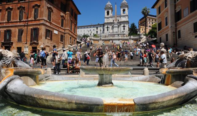 self guided walking tours in rome