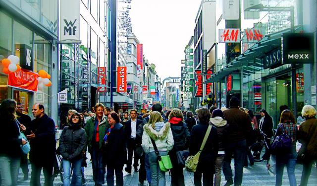 Cologne Shopping Tour