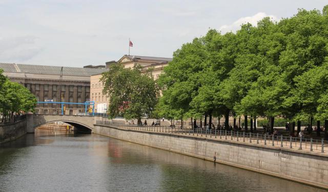 Museum Island Walking Tour