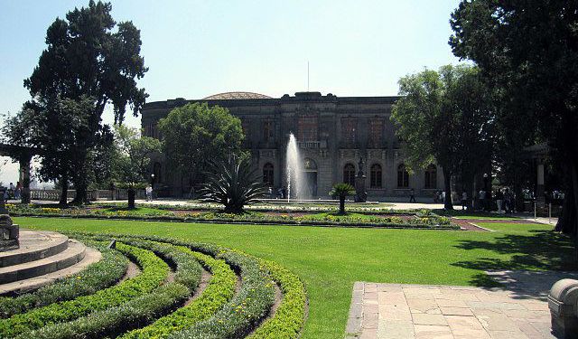 Chapultepec Park Walking Tour