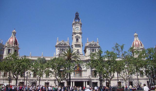 Valencia's Classical Architecture Tour