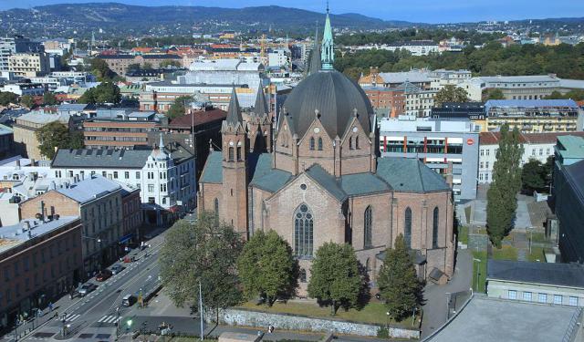 Historical Churches Walking Tour