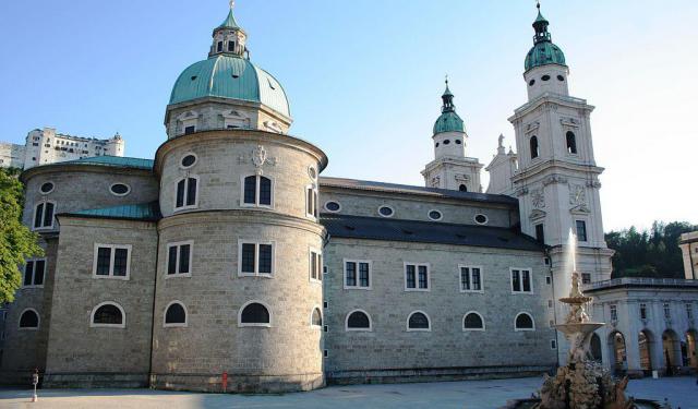 Historical Religious Buildings Walking Tour, Salzburg