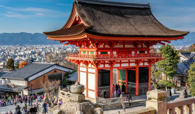 Higashiyama Walking Tour