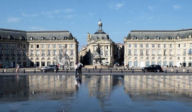 Architectural Jewels Walking Tour