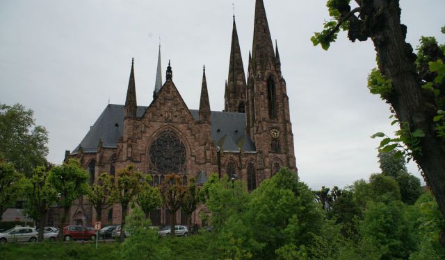 Historical Churches Walking Tour