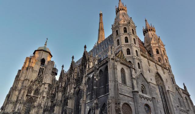 Old Town Churches Walking Tour