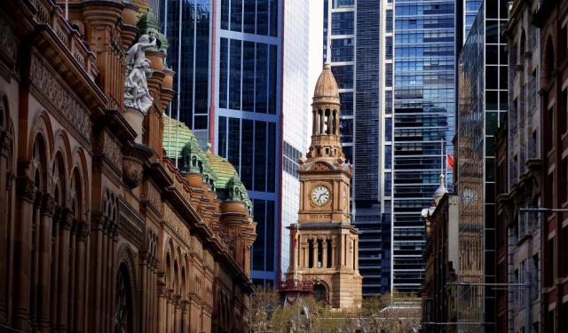 Historic Buildings Walking Tour