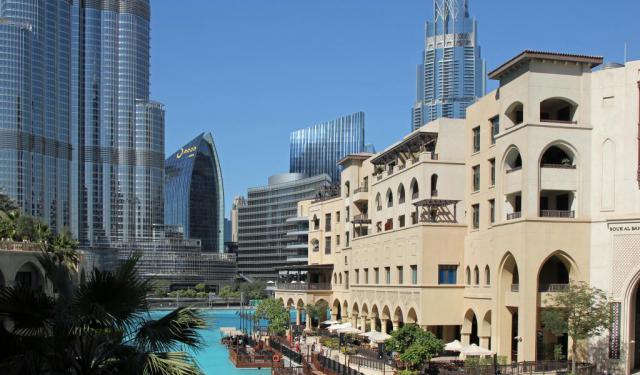 Dubai Downtown Walking Tour