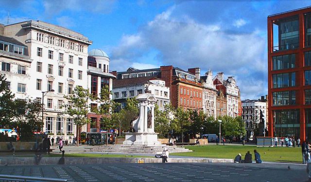 Manchester Introduction Walking Tour