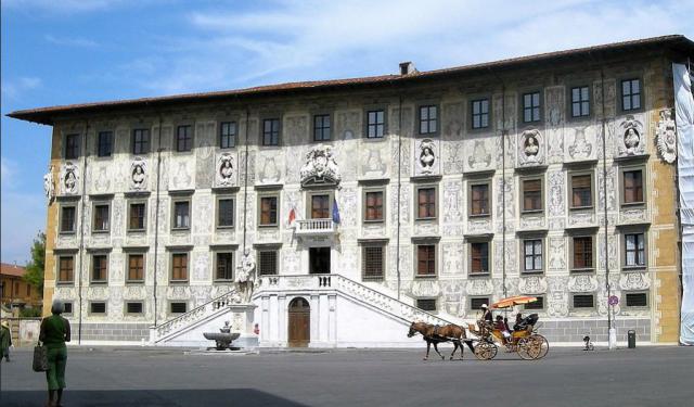 Pisa Palaces Walking Tour