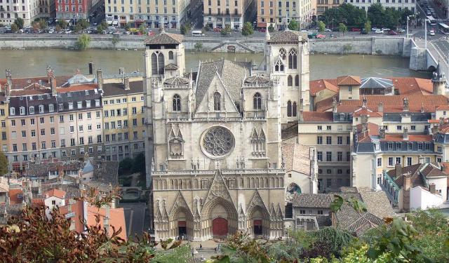 Historical Religious Buildings Walking Tour, Lyon