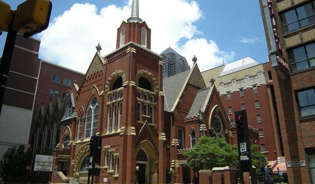 Top Religious Sites Walking Tour