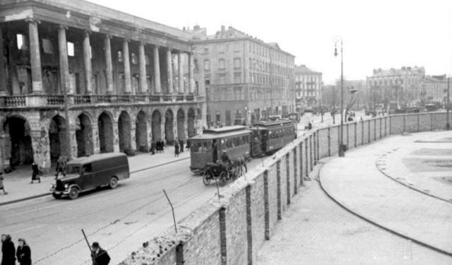 Jewish Warsaw Walking Tour