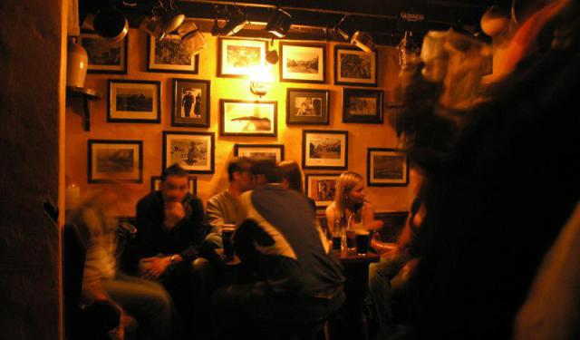 Dingle Pub Crawl, Dingle