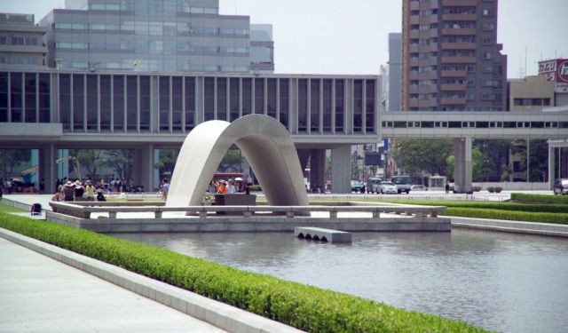 Hiroshima Peace Memorial Tour