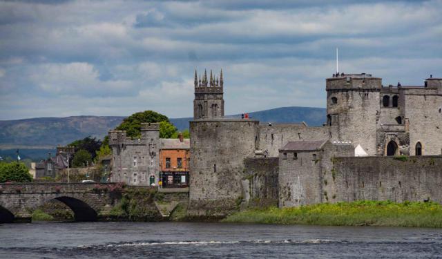Limerick Introduction Walking Tour