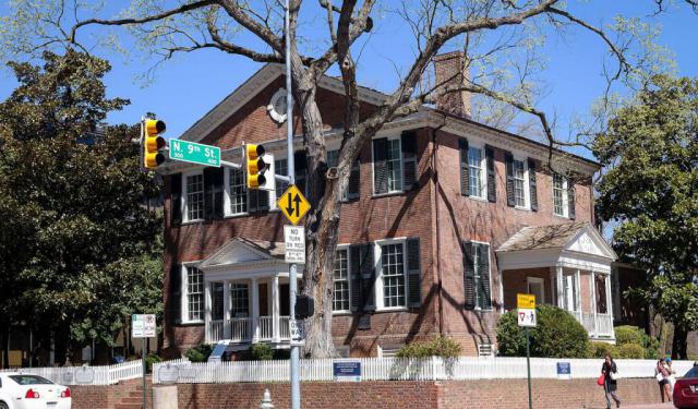 Historical Homes Walking Tour