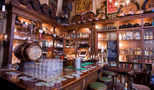 Beer House Walking Tour