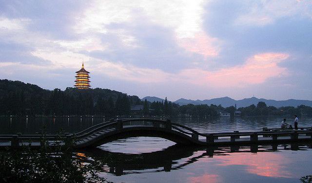 West Lake Tour, Hangzhou
