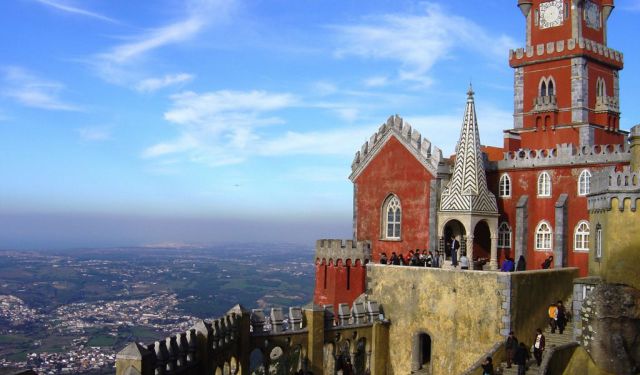 Pena Palace and Moorish Castle Tour, Sintra