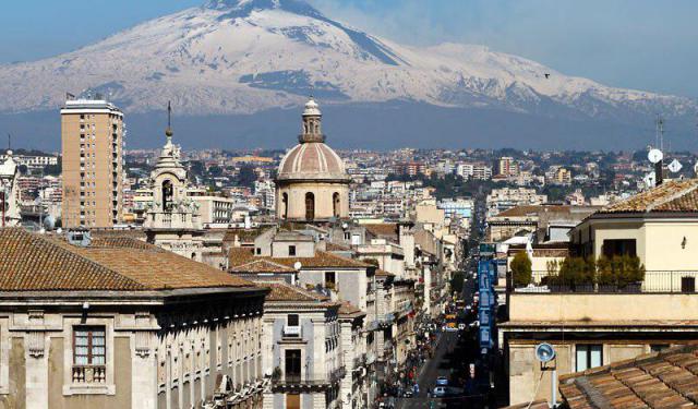 Catania Introduction Walking Tour