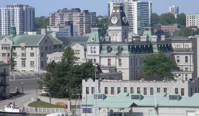 Barriefield Heritage Village and Royal Military College Tour, Kingston