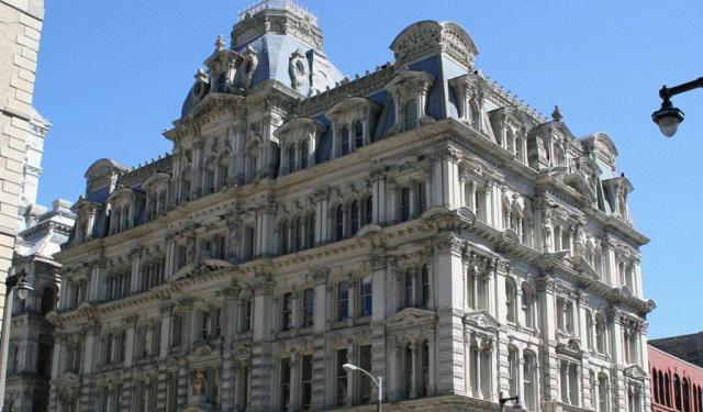 Historical Buildings Tour
