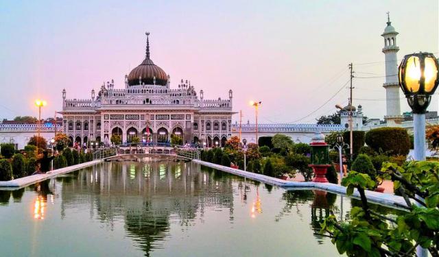 Lucknow Introduction Walking Tour
