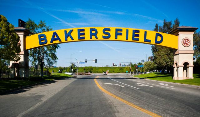 Bakersfield Introduction Walking Tour, Bakersfield