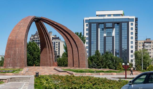 Bishkek Introduction Walking Tour