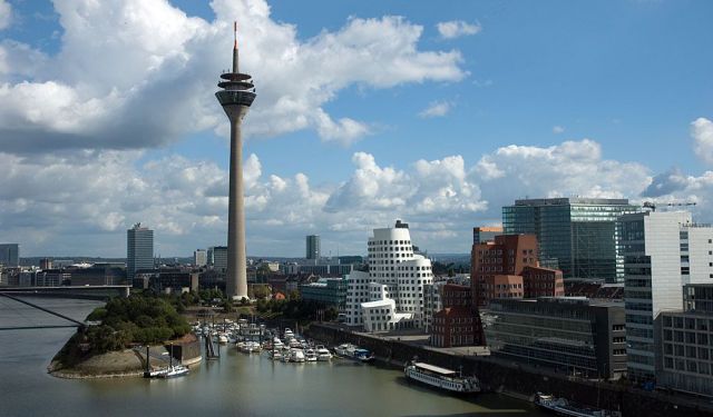 Dusseldorf Introduction Walking Tour