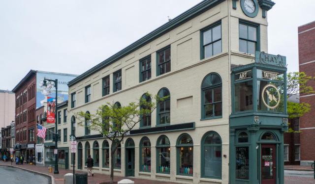 Historical Buildings Walking Tour