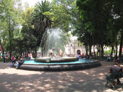 Centennial Garden and Fountain of the Coyotes, Mexico City